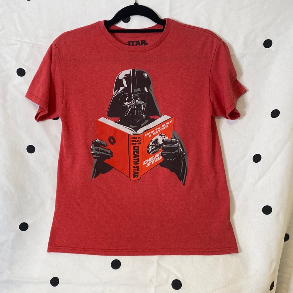 Star Wars Tee Shirt, Darth Vader reading “How to Build A Better Death Star “book